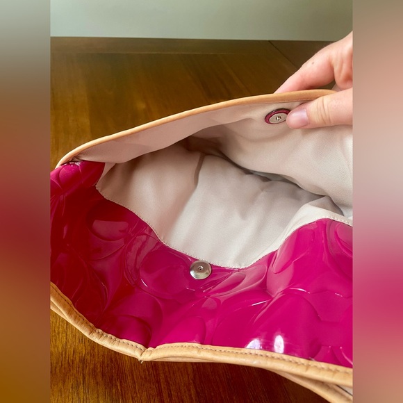 Coach Peyton Patent Leather Convertible Hobo Crossbody - Picture 10 of 15